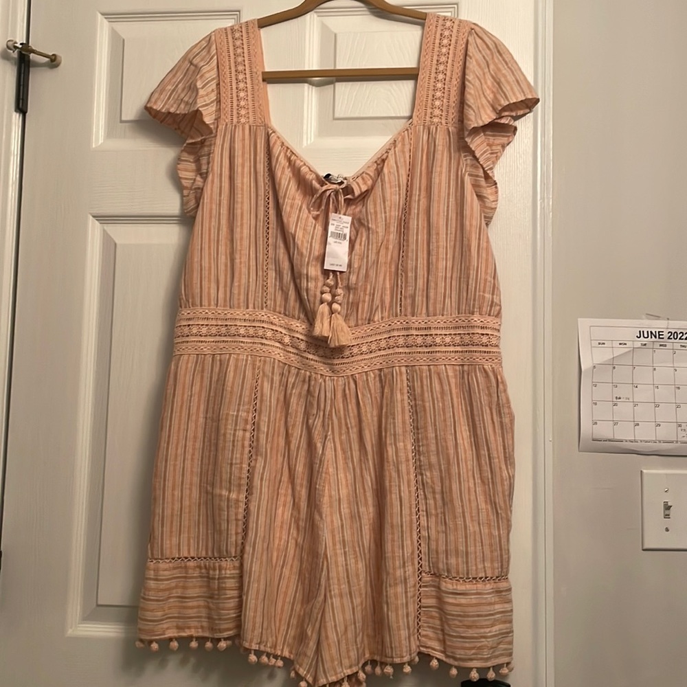 American eagle pink romper